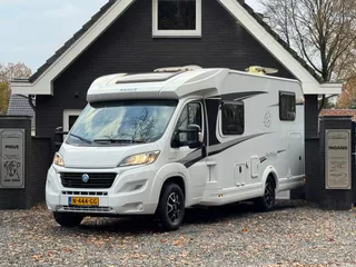 Knaus R16 Knaus Sky TI Silver Selection 700 MEG Airco AUT 31dkm