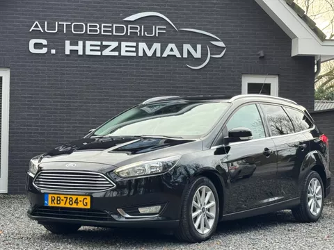 Ford Focus Wagon 1.0 Titanium Navigatie Cruise Control Bluetooth Led Trekhaak Sportvelgen