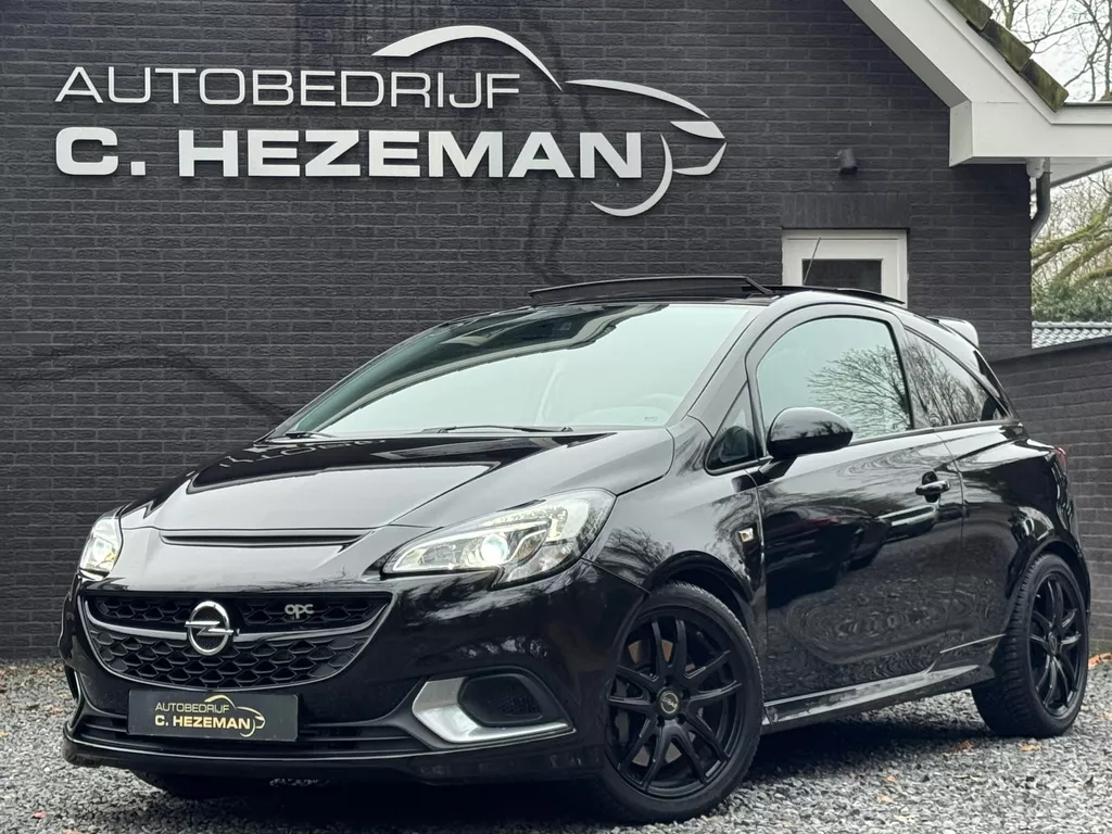 Opel Corsa 1.6 Turbo OPC 207PK VOL LEER PANODAK VOLLEDIG DEALEROH XENON