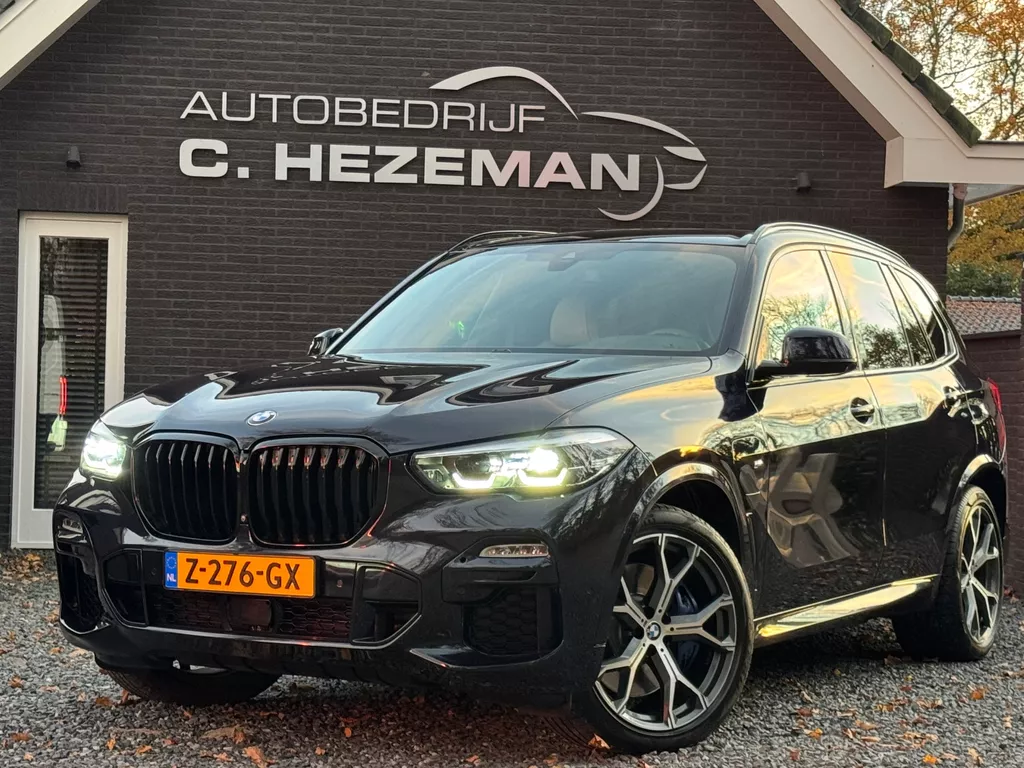 BMW X5 XDrive45e 2021 Carplay M-pakket 360 Adaptive Cruise Ambient Carbonschwarz