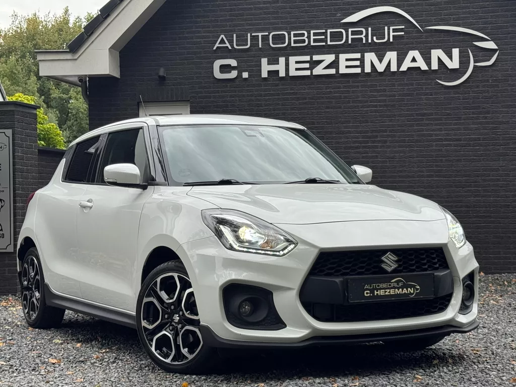 Suzuki Swift 1.4 Sport 1E EIGENAAR DEALEROH CAMERA CRUISE XENON NAVIGATIE