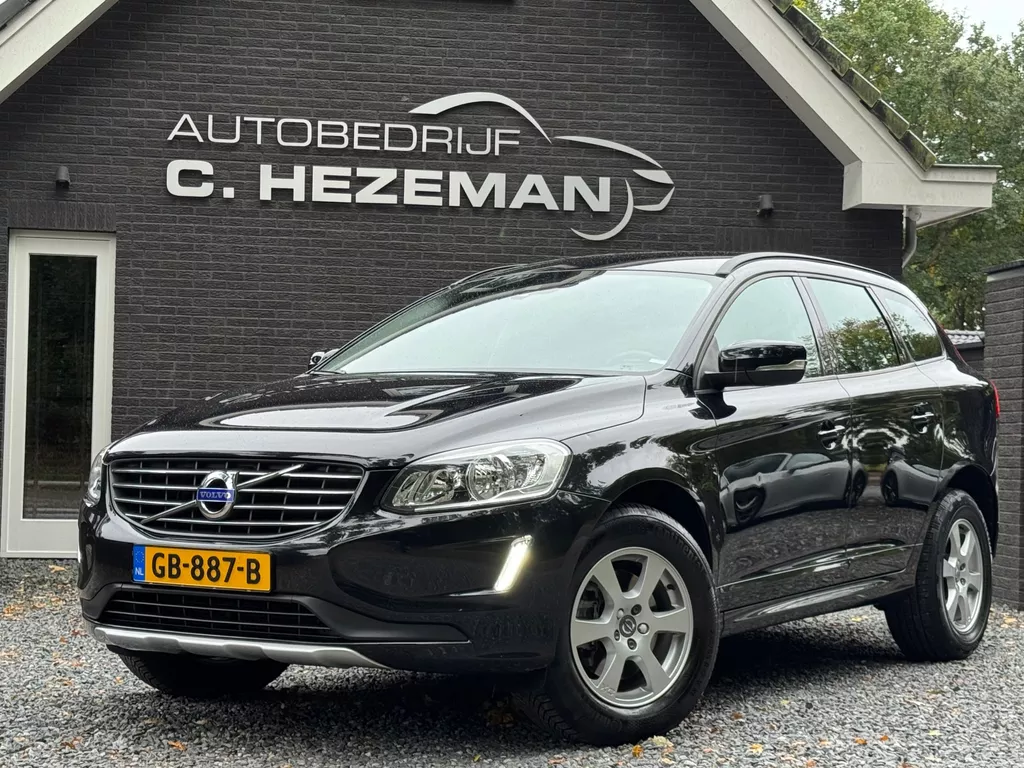 Volvo XC60 2.0 D4 FWD DealerOH Leder Navigatie Cruise Control AFN trekhaak