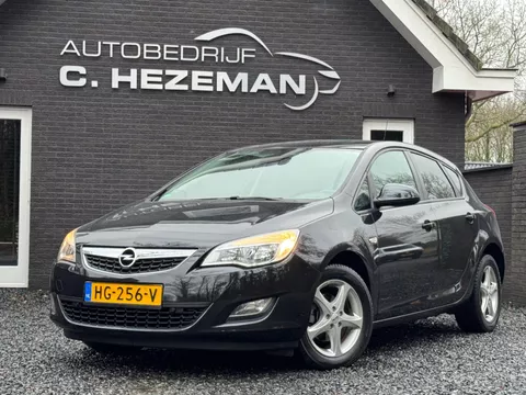 Opel Astra 1.4 Turbo GT Cruise &amp; Climate Control Stoelverwarming MF Stuurwiel leder 129DKM