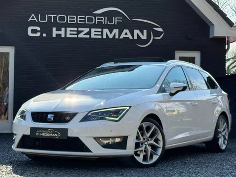 Seat Leon ST 1.4 EcoTSI FR 150PK Panoramadak Navi Cruise Climate Control LED XENON