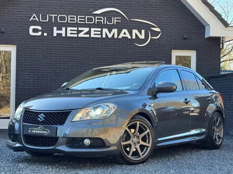 Suzuki Kizashi 2.4 Sport LEDER PANORAMADAK KEYLESS GO CRUISE CONTROL STOELVERW