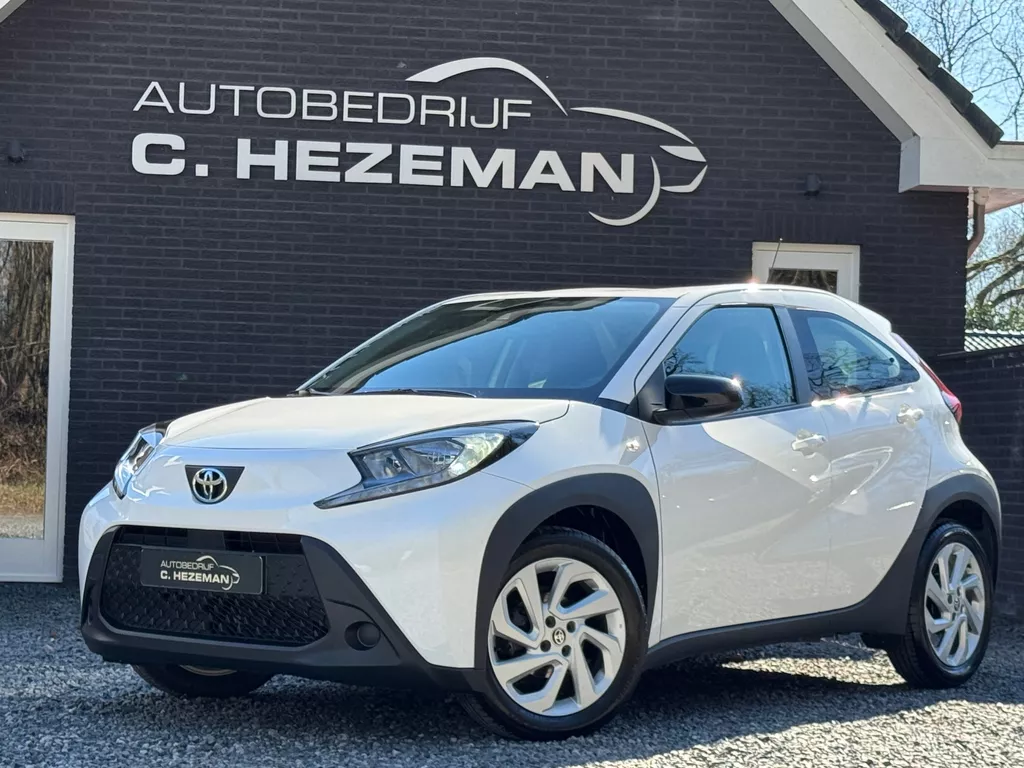 Toyota Aygo X 1.0 VVT-i S-CVT Premium 1e eigenaar Carplay Cruise Control Automaat Camera