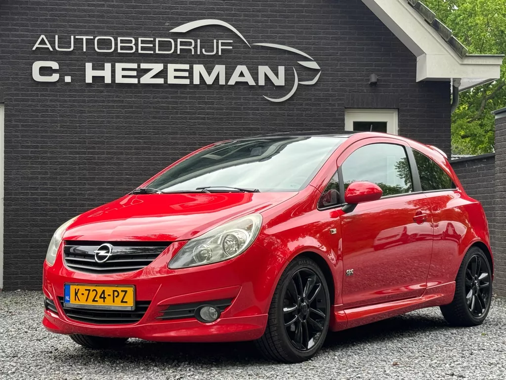 Opel Corsa 1.4-16V OPC LINE SPORT Cruise Control Navigatie ZWARTE ACCENTEN